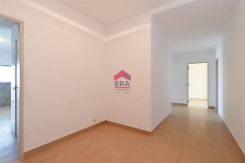 Apartamento T3 Venda em Olhão,Olhão