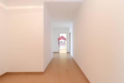Apartamento T3 Venda em Olhão,Olhão