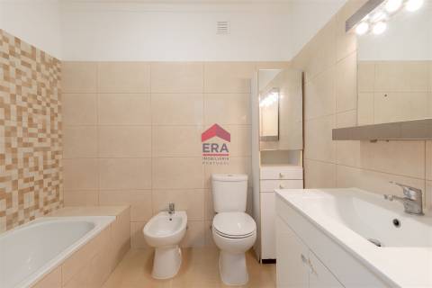 Apartamento T3 Venda em Olhão,Olhão