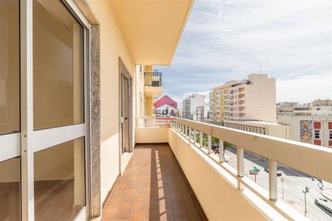 Apartamento T3 Venda em Olhão,Olhão