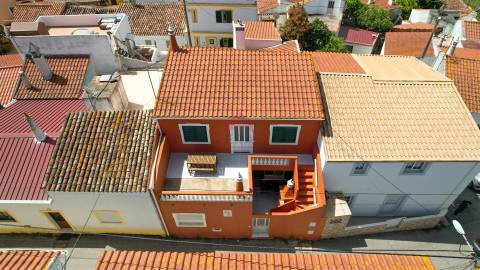 Moradia Geminada T3 Venda em Alte,Loulé
