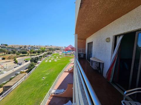 Apartamento T2 Venda em Albufeira e Olhos de Água,Albufeira