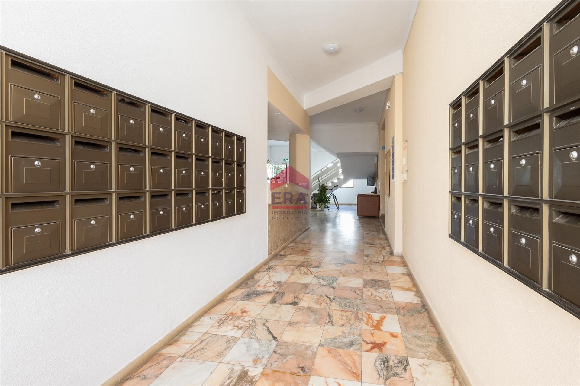 Apartamento T1 Arrendamento em Quarteira,Loulé