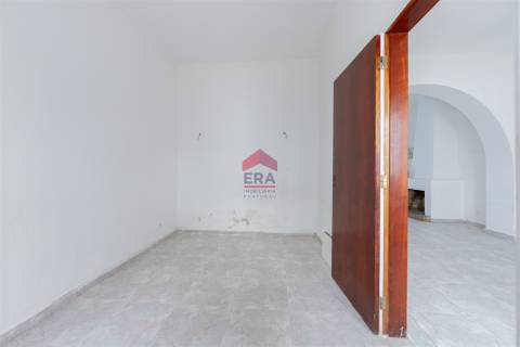Moradia em Banda T3 Venda em Quarteira,Loulé