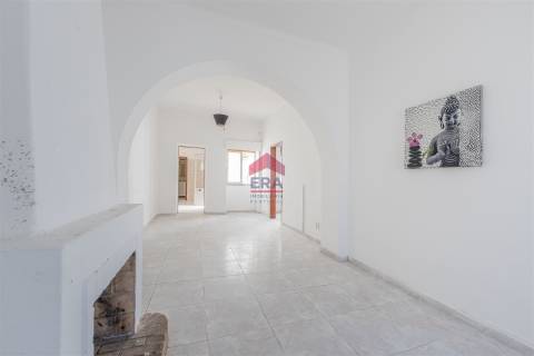 Moradia em Banda T3 Venda em Quarteira,Loulé