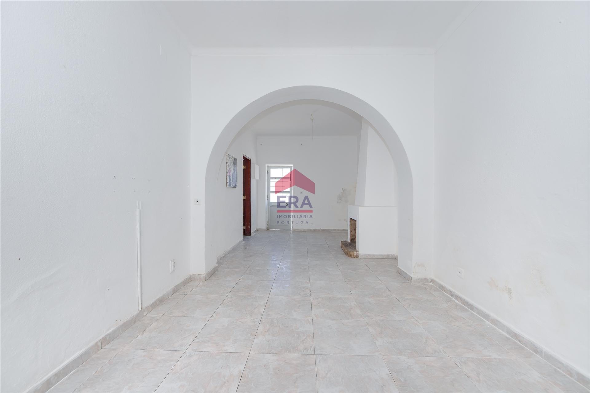 Moradia em Banda T3 Venda em Quarteira,Loulé