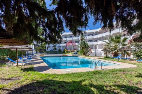 Apartamento T1 Arrendamento em Quarteira,Loulé