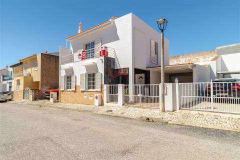 Moradia T2 Venda em Alcantarilha e Pêra,Silves