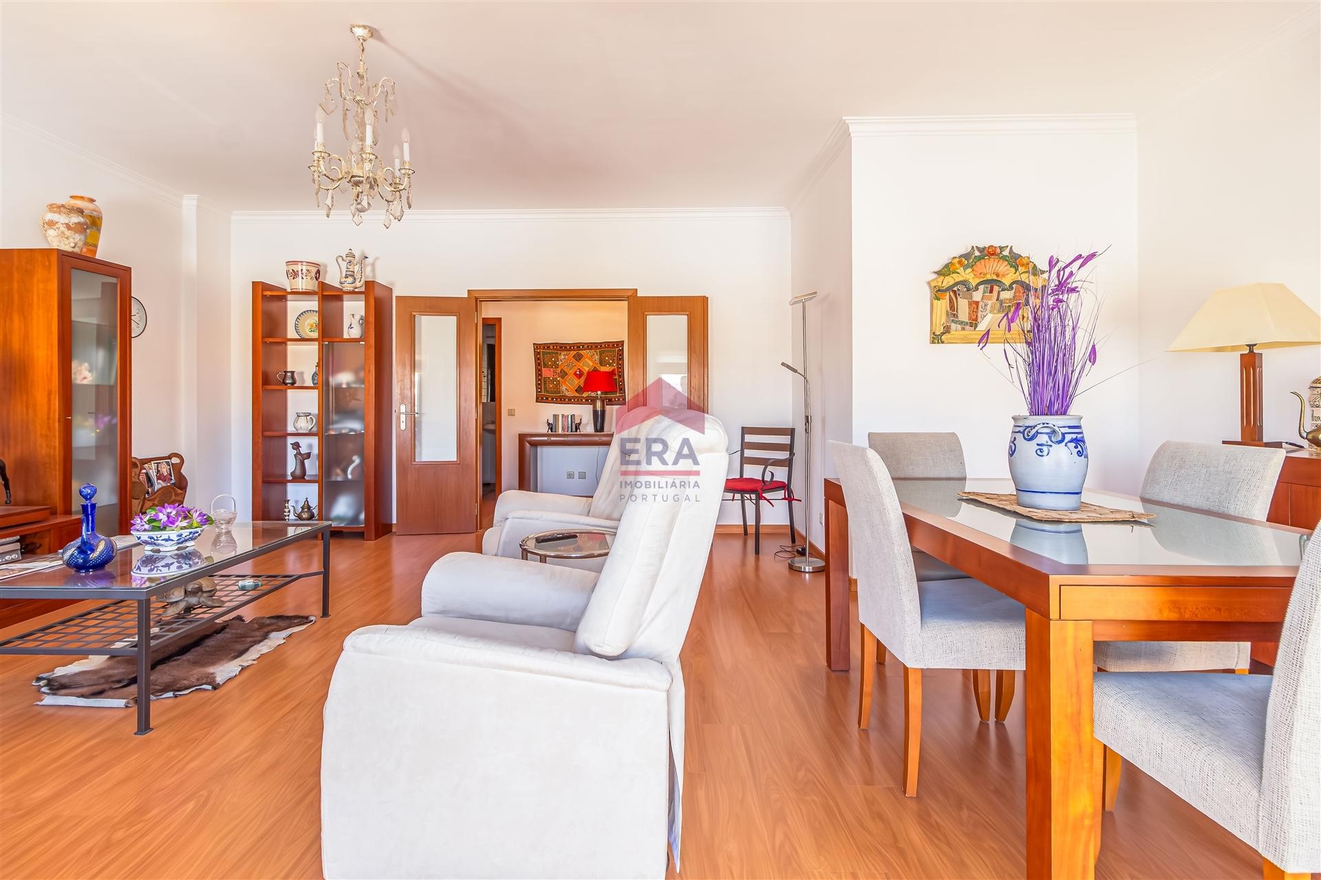 Apartamento T3 Venda em Tavira (Santa Maria e Santiago),Tavira