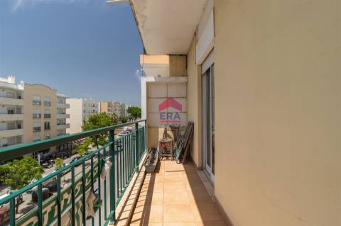 Apartamento T2 Venda em Quelfes,Olhão