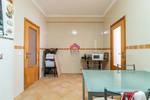 Apartamento T2 Venda em Quelfes,Olhão