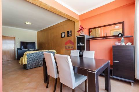 Apartamento T2 Venda em Quelfes,Olhão