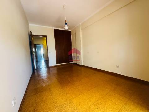 Apartamento T3 Venda em Loulé (São Clemente),Loulé