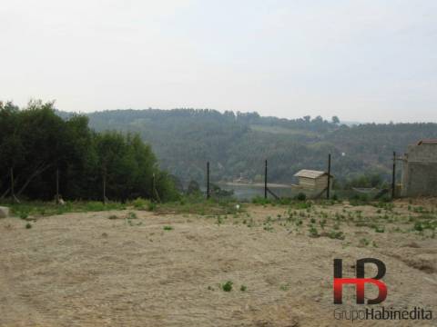 Terreno  Venda em Gondomar (São Cosme), Valbom e Jovim,Gondomar