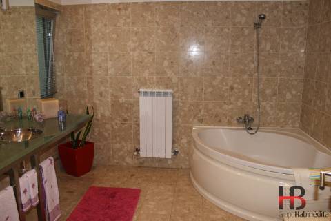 Moradia T5 Venda em Gondomar (São Cosme), Valbom e Jovim,Gondomar