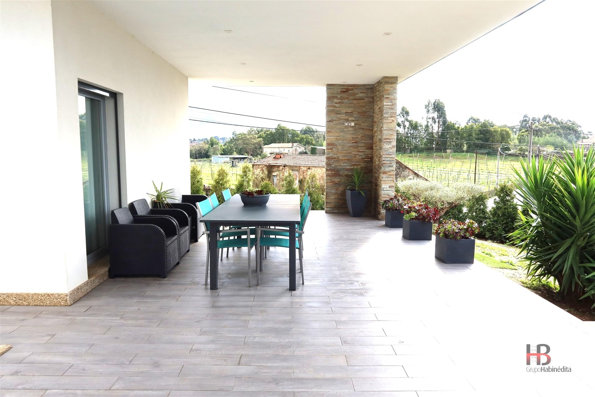 Moradia T3+1 Venda em Gondomar (São Cosme), Valbom e Jovim,Gondomar
