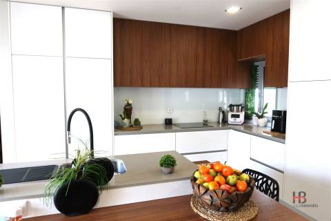 Moradia T3+1 Venda em Gondomar (São Cosme), Valbom e Jovim,Gondomar