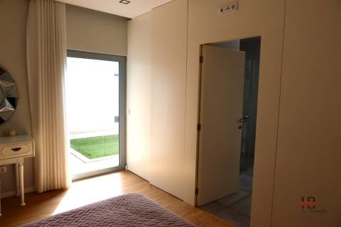 Moradia T3+1 Venda em Gondomar (São Cosme), Valbom e Jovim,Gondomar