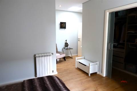 Moradia T3+1 Venda em Gondomar (São Cosme), Valbom e Jovim,Gondomar