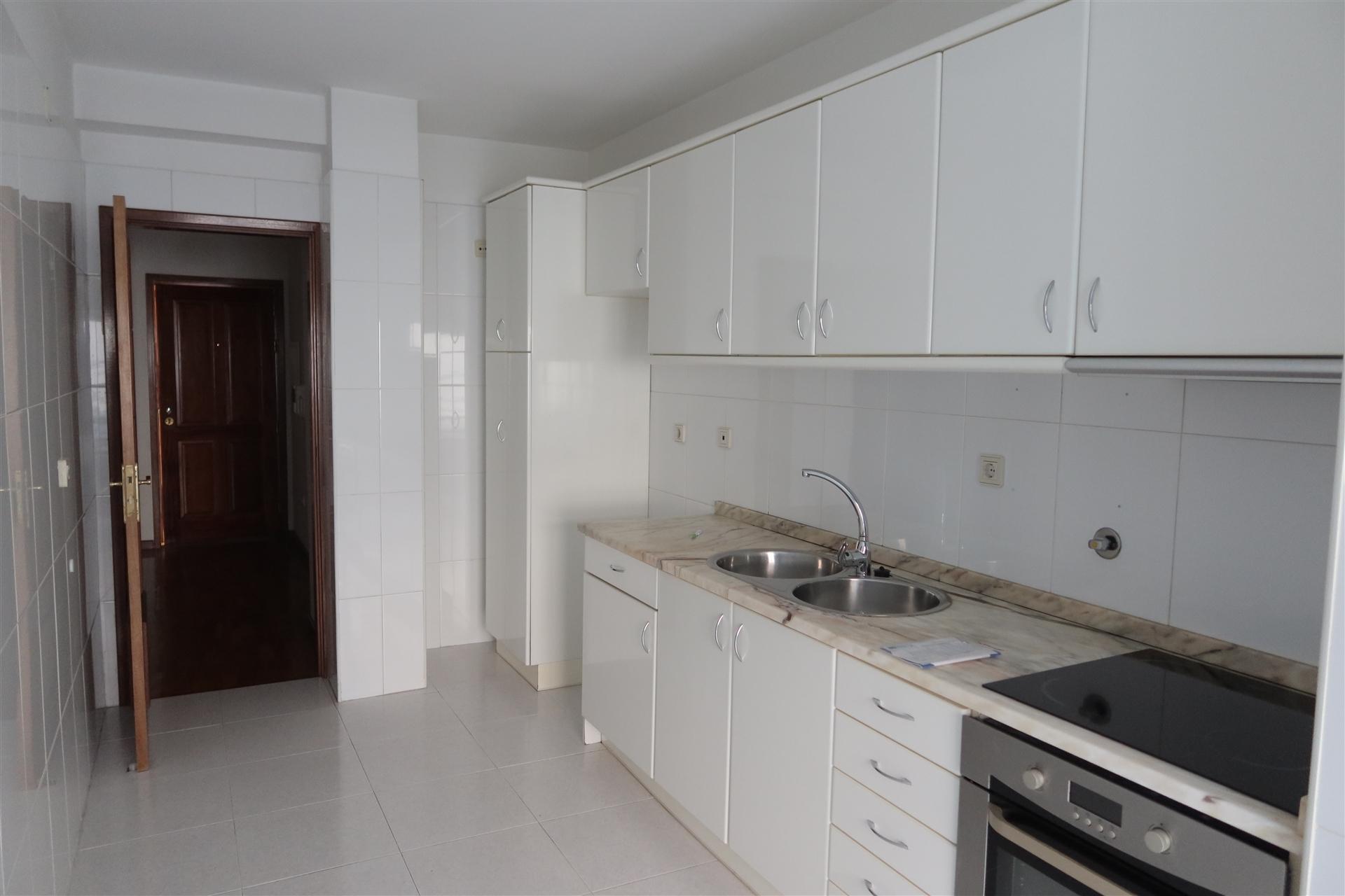 Apartamento T1 Arrendamento em Oliveira do Douro,Vila Nova de Gaia