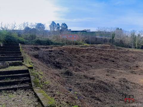 Terreno Para Construção  Venda em Oliveira do Douro,Vila Nova de Gaia