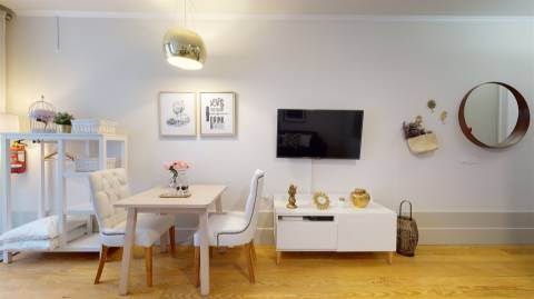 Apartamento T0 Venda em Cedofeita, Santo Ildefonso, Sé, Miragaia, São Nicolau e Vitória,Porto