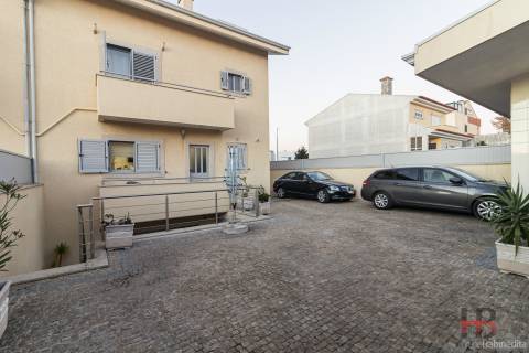 Moradia T4 Venda em Arcozelo,Vila Nova de Gaia