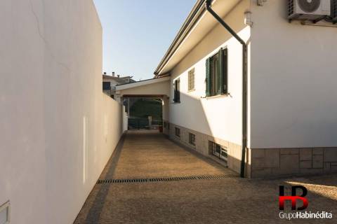 Moradia T4 Venda em Gondomar (São Cosme), Valbom e Jovim,Gondomar