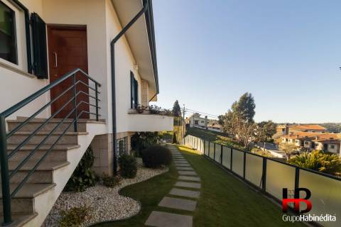 Moradia T4 Venda em Gondomar (São Cosme), Valbom e Jovim,Gondomar