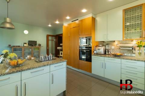 Moradia T4 Venda em Gondomar (São Cosme), Valbom e Jovim,Gondomar