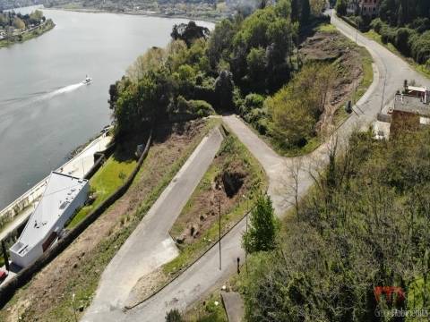 Lote de Terreno  Venda em Oliveira do Douro,Vila Nova de Gaia