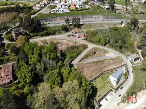 Lote de Terreno  Venda em Oliveira do Douro,Vila Nova de Gaia