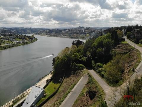 Lote de Terreno  Venda em Oliveira do Douro,Vila Nova de Gaia