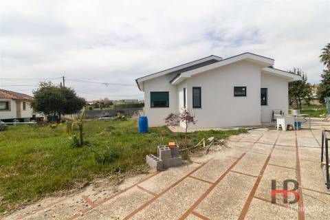 Moradia Isolada T3 Venda em Gondomar (São Cosme), Valbom e Jovim,Gondomar