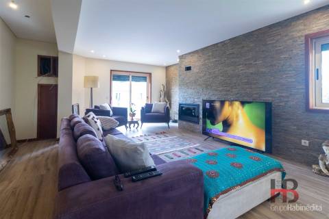 Moradia Isolada T3 Venda em Gondomar (São Cosme), Valbom e Jovim,Gondomar