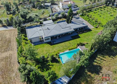 Moradia Isolada T3 Venda em Campo e Sobrado,Valongo