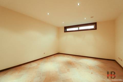 Moradia Geminada T4 Venda em Mafamude e Vilar do Paraíso,Vila Nova de Gaia