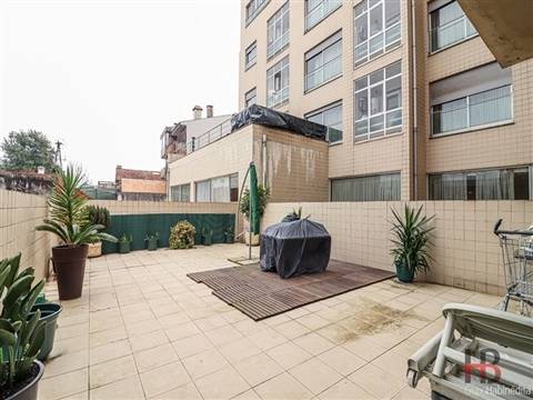 Loja  Venda em Rio Tinto,Gondomar