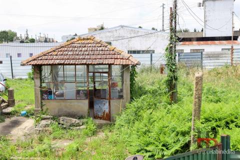 Moradia Isolada T5 Venda em Moreira,Maia