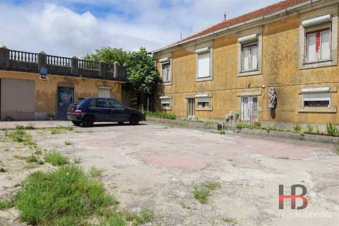 Moradia Isolada T5 Venda em Moreira,Maia