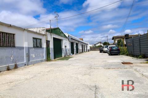 Moradia Isolada T5 Venda em Moreira,Maia