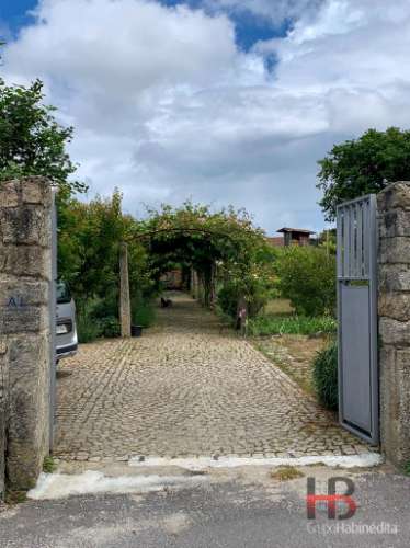 Moradia Rústica T5 Venda em São Vicente de Lafões,Oliveira de Frades