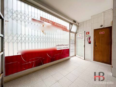 Loja  Venda em Águas Santas,Maia