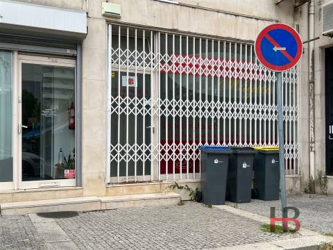 Loja  Venda em Águas Santas,Maia