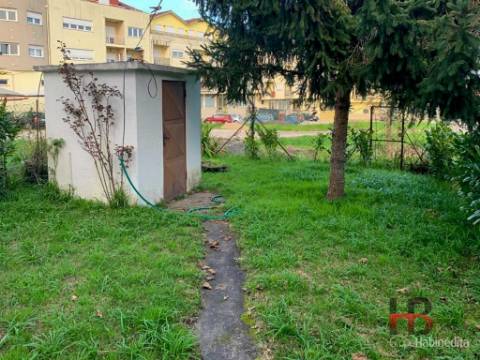 Moradia Geminada T4 Venda em Campo de Besteiros,Tondela