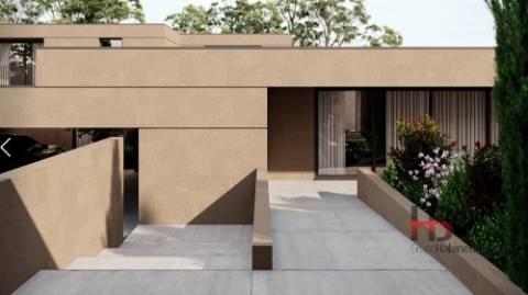 Moradia em Banda T3+1 Venda em Santa Maria da Feira, Travanca, Sanfins e Espargo,Santa Maria da Feira