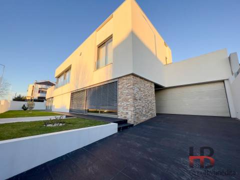 Moradia T3 Venda em Arcozelo,Vila Nova de Gaia