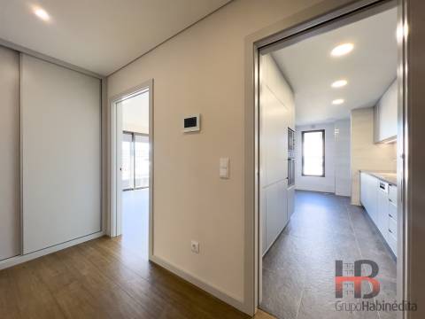 Apartamento T3 Venda em Cedofeita, Santo Ildefonso, Sé, Miragaia, São Nicolau e Vitória,Porto