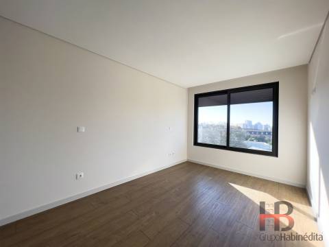 Apartamento T3 Venda em Cedofeita, Santo Ildefonso, Sé, Miragaia, São Nicolau e Vitória,Porto