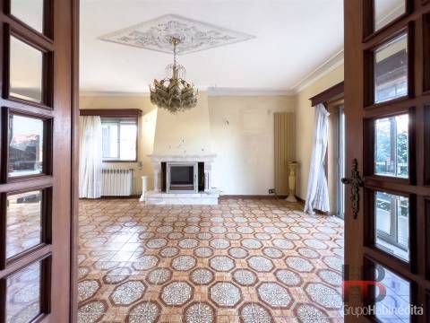 Moradia Isolada T3 Venda em Oliveira do Douro,Vila Nova de Gaia